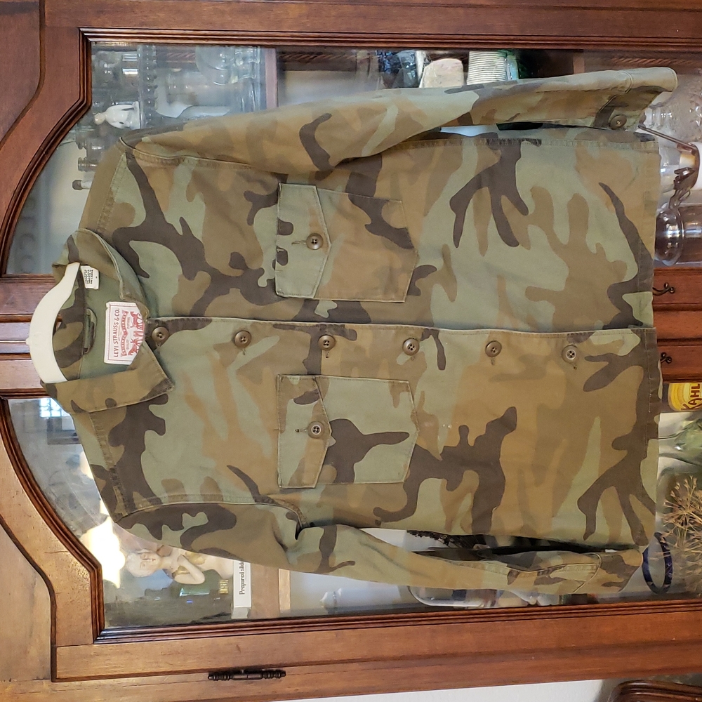 Levis camouflage jacket